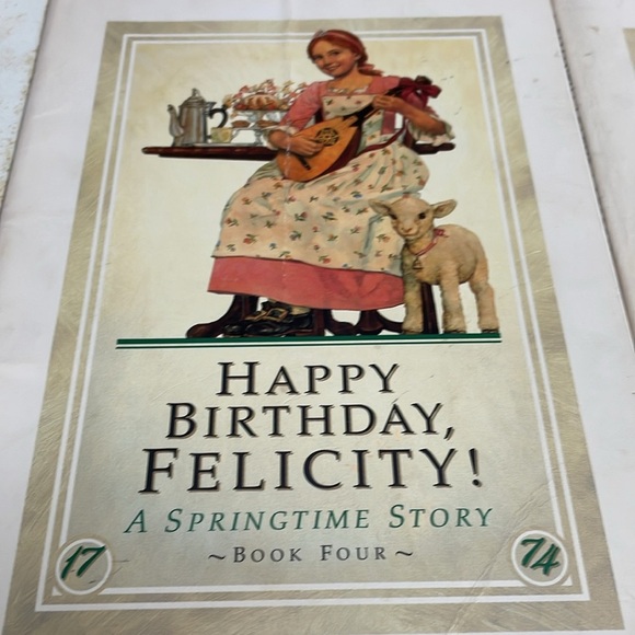 American girl books 6 in lot. Good condition. See pics for titles No stray marks - Picture 3 of 12